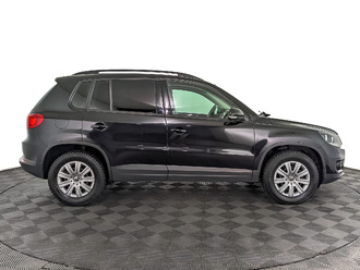 фото Volkswagen Tiguan I 2016