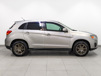 фото Mitsubishi ASX 2015