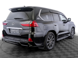 фото Lexus LX III 2021