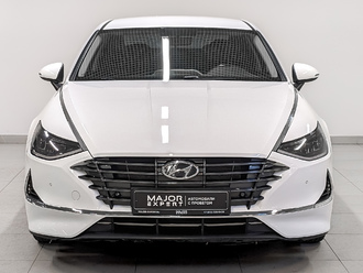 фото Hyundai Sonata VIII 2020