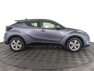 фото Toyota C-HR 2020