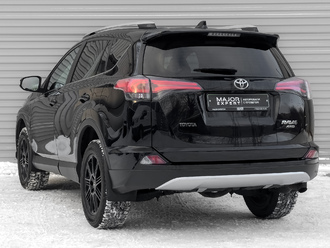 Toyota Rav-4 с пробегом в автосалоне Форис Авто