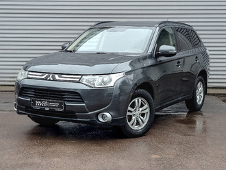 фото Mitsubishi Outlander III 2013