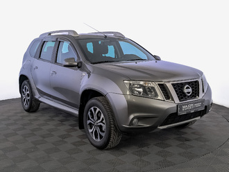 фото Nissan Terrano D10 2015