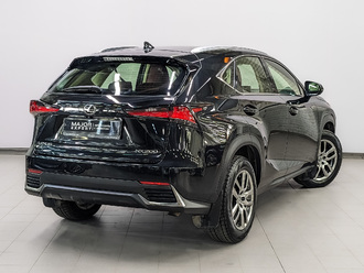 фото Lexus NX 2019