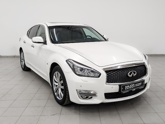 фото Infiniti Q70 2016