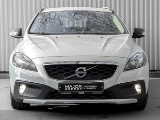 фото Volvo V40 II 2014