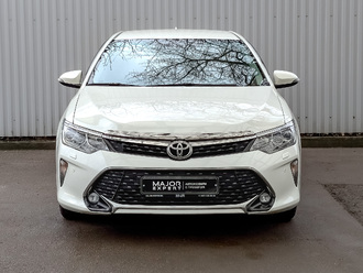 фото Toyota Camry VII 2017