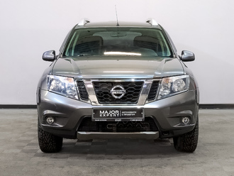 фото Nissan Terrano D10 2016