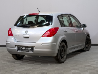 фото Nissan Tiida C11 2010