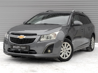 фото Chevrolet Cruze (J300/J305) 2015