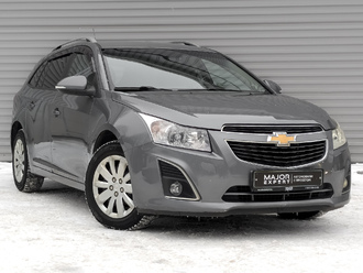 фото Chevrolet Cruze (J300/J305) 2015