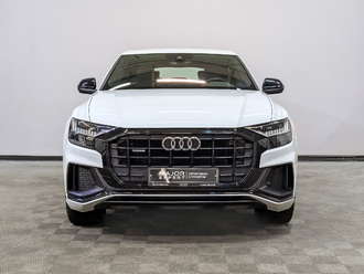 фото Audi Q8 (4M) 2021