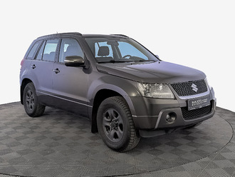 фото Suzuki Grand Vitara II 2011