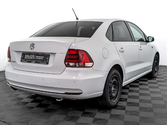 фото Volkswagen Polo Sedan 2016