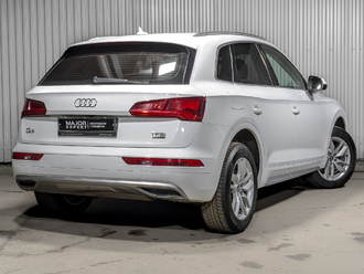 фото Audi Q5 (B9) 2018