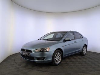 фото Mitsubishi Lancer X 2010