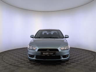 фото Mitsubishi Lancer X 2010