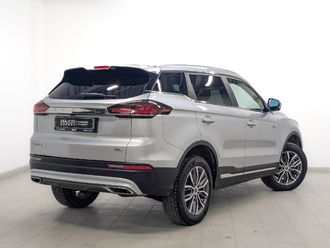 фото Geely Atlas Pro 2022