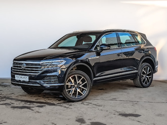 фото Volkswagen Touareg III 2021