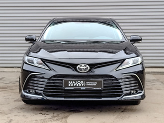 фото Toyota Camry VIII 2021