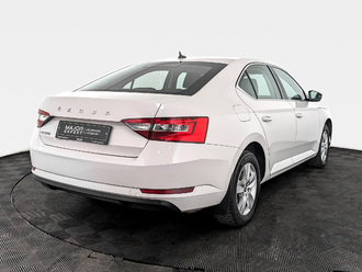 фото Skoda Superb III 2021