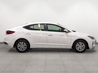 фото Hyundai Elantra VI 2019