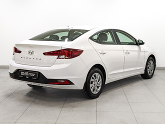 фото Hyundai Elantra VI 2019