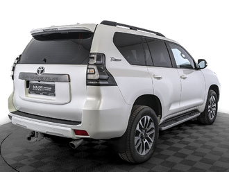 фото Toyota Land Cruiser Prado 150 2022