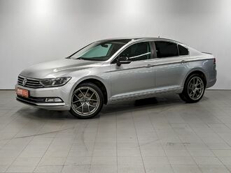 фото Volkswagen Passat B8 2018