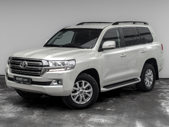 фото Toyota Land Cruiser 200 2018