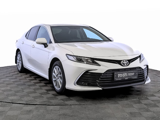 фото Toyota Camry VIII 2021