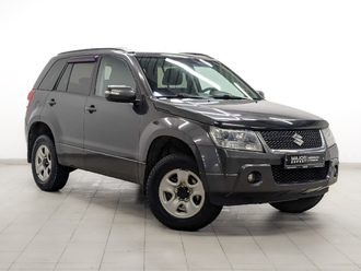 фото Suzuki Grand Vitara II 2010