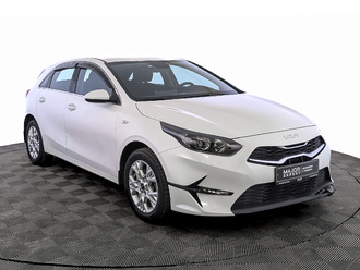 фото Kia Ceed III 2022