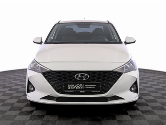 фото Hyundai Solaris II 2022