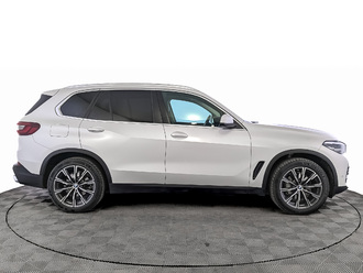 фото BMW X5 (G05/F95) 2021