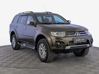 фото Mitsubishi Pajero Sport II 2015