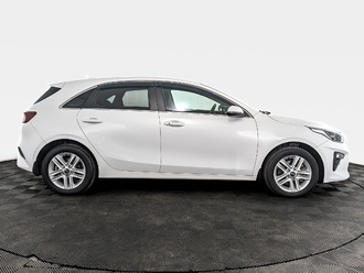 фото Kia Ceed III 2020