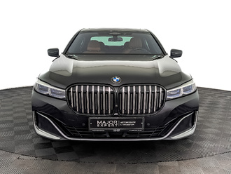 фото BMW 7 (G11/G12) 2022