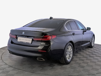 фото BMW 5 (G30/F90) 2021