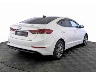 фото Hyundai Elantra VI 2017