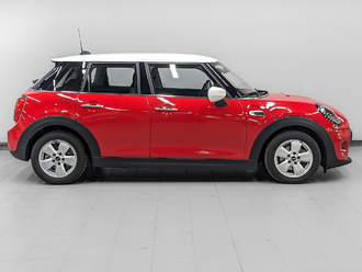 фото Mini Mini III (F56/F55) 2021