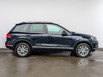 фото Volkswagen Touareg II 2016