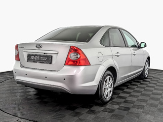 фото Ford Focus II 2010