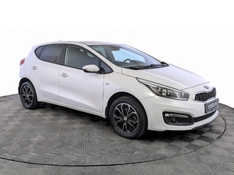 фото Kia Cee`d II 2018