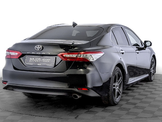 фото Toyota Camry VIII 2019