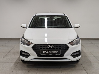 фото Hyundai Solaris II 2019