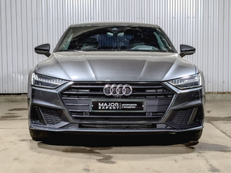 фото Audi A7 (4K) 2022