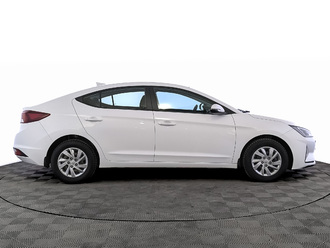 фото Hyundai Elantra VI 2019