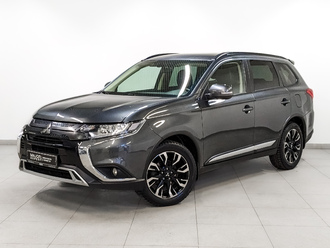 фото Mitsubishi Outlander III 2021